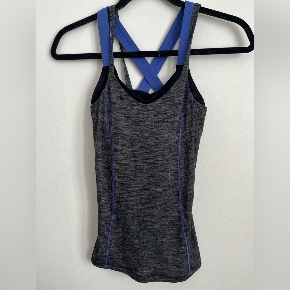 Lululemon Run For Gold Built in Bra Tank - Heathered Black / Iris Flower - US 4